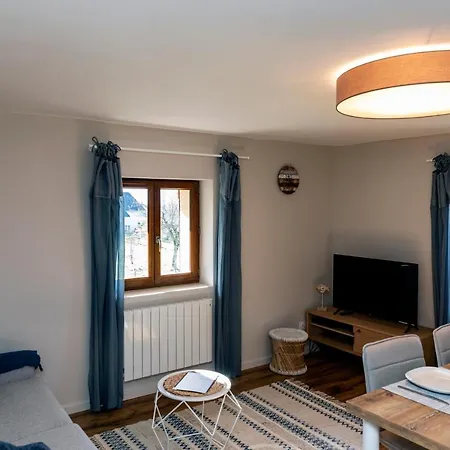 T2 Meuble De 40m2 Axe Annecy/geneve Apartment *